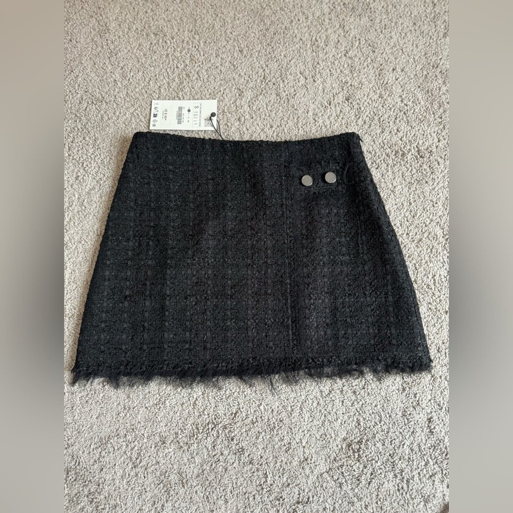 ZARA STRUCTURED SHORT SKIRT ZARA COLLECTION - SIZE S - BRAND NEW WITH TAG
